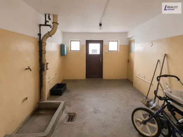 Prodej bytu 4+1, Květov, 84 m2