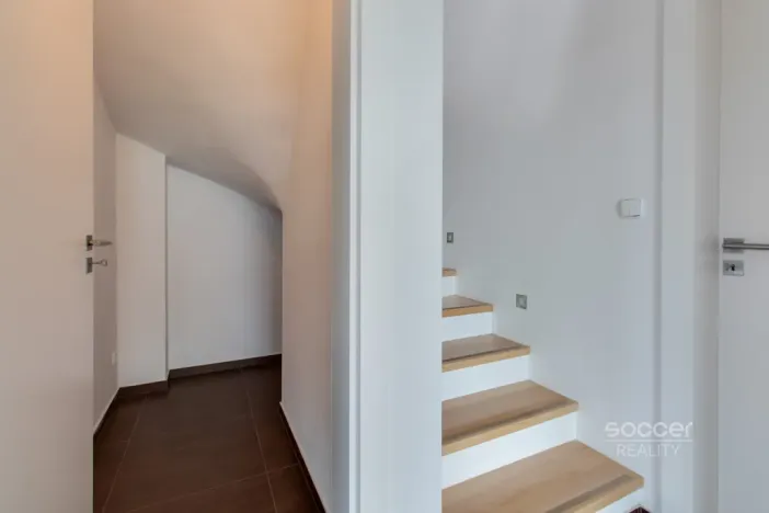 Pronájem rodinného domu, Praha - Horní Počernice, U Zimoviště, 137 m2