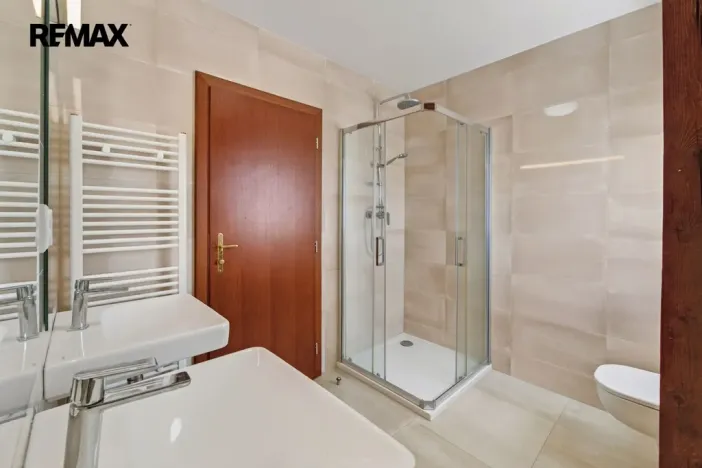 Pronájem bytu 2+kk, Praha - Nové Město, Masarykovo nábřeží, 100 m2