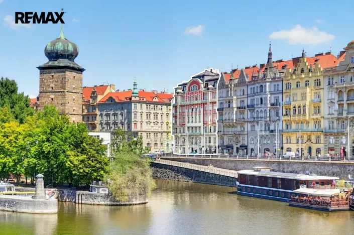 Pronájem bytu 2+kk, Praha - Nové Město, Masarykovo nábřeží, 100 m2