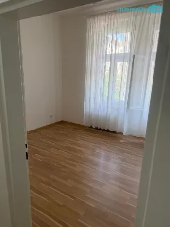 Pronájem kanceláře, Praha, Domažlická, 30 m2