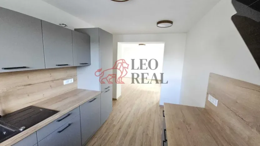 Prodej bytu 2+kk, Hranice - Hranice I-Město, Nádražní, 51 m2