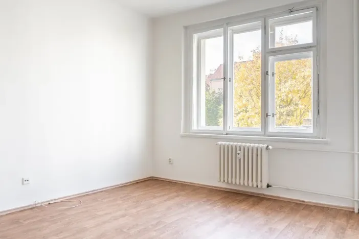Pronájem bytu 2+kk, Praha - Vinohrady, Hollarovo náměstí, 44 m2