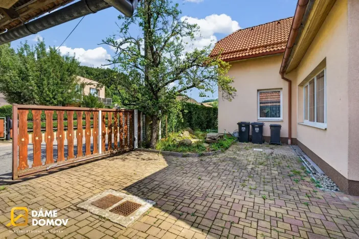 Prodej rodinného domu, Březnice, 225 m2