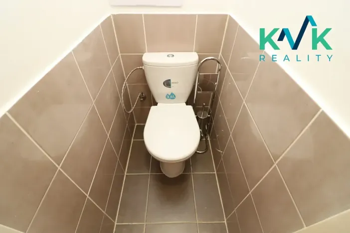 Prodej bytu 3+1, Karlovy Vary, Konečná, 82 m2