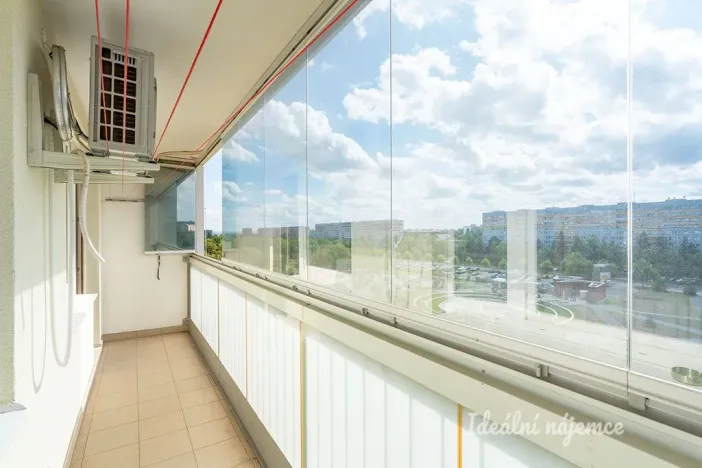 Pronájem bytu 2+kk, Praha - Střížkov, Jablonecká, 47 m2