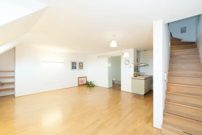 Pronájem bytu 2+kk, Praha - Nusle, Pod vilami, 100 m2