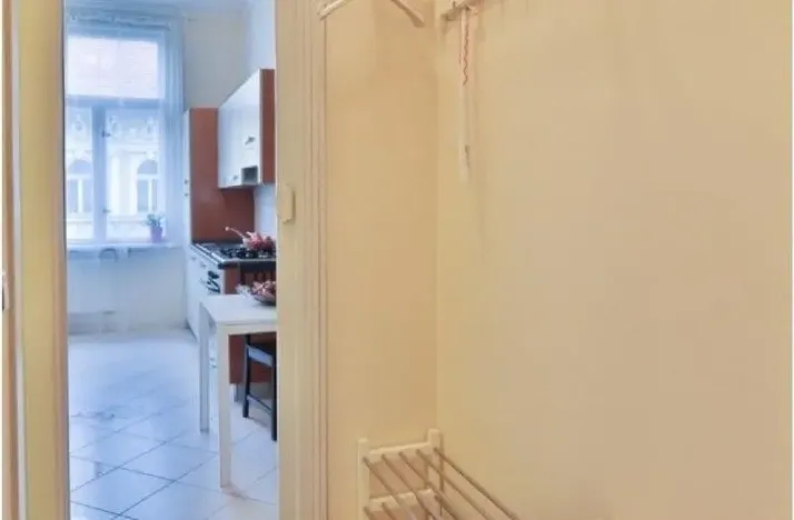 Pronájem bytu 2+kk, Praha - Nové Město, Tyršova, 35 m2
