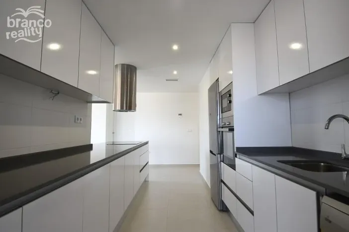 Prodej bytu 4+kk, San Miguel de Salinas, Alicante, Španělsko, 121 m2