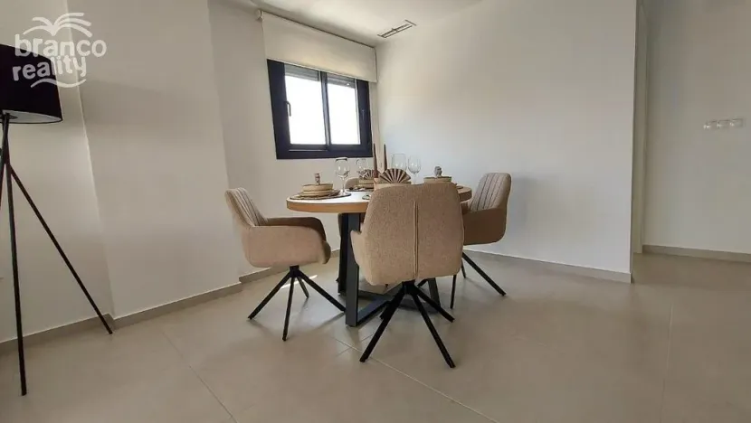 Prodej bytu 4+kk, San Miguel de Salinas, Alicante, Španělsko, 121 m2