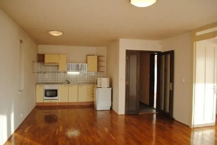 Pronájem bytu 3+kk, Praha - Libeň, 87 m2