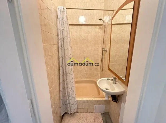 Pronájem bytu 2+kk, Praha, Vrchlického, 44 m2