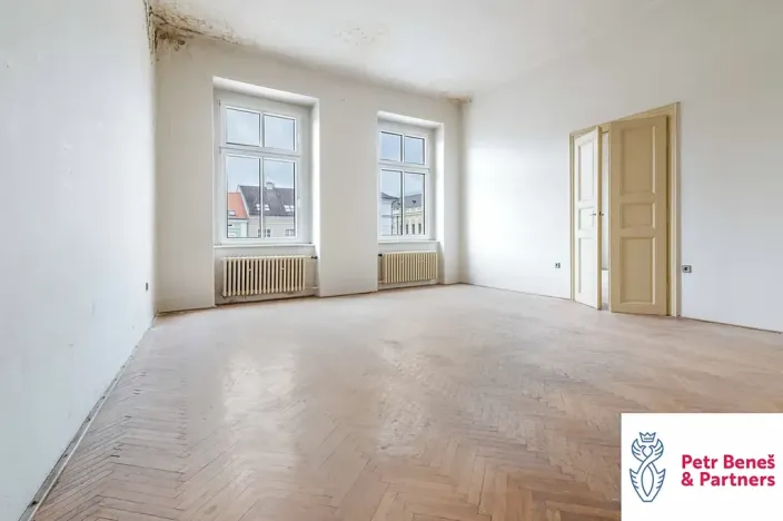 Prodej obchodního prostoru, Rakovník, Husovo náměstí, 622 m2