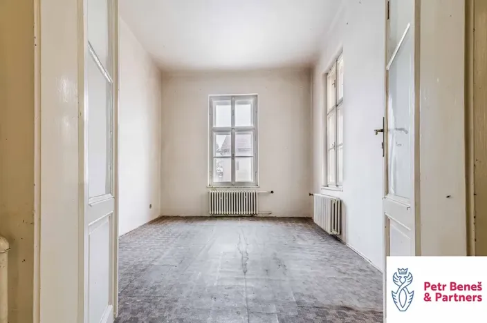 Prodej obchodního prostoru, Rakovník, Husovo náměstí, 622 m2