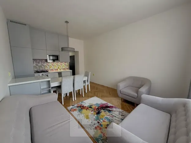 Pronájem bytu 2+kk, Praha - Nusle, Svatoslavova, 51 m2