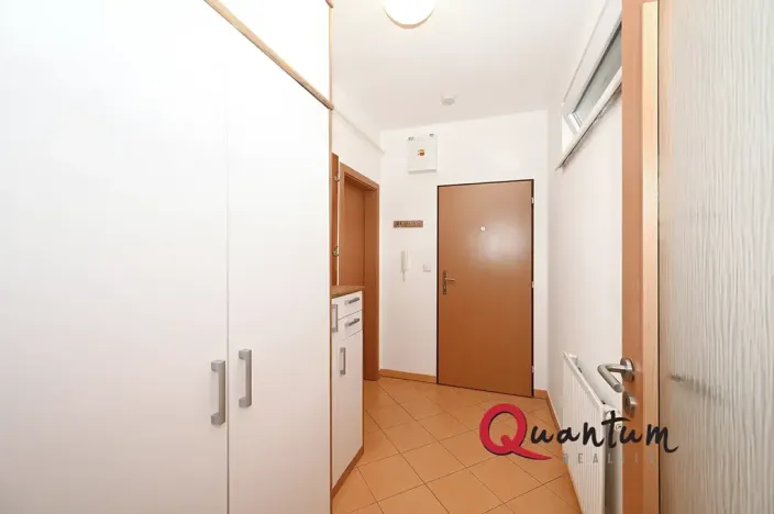 Pronájem bytu 2+kk, Praha - Hloubětín, Slévačská, 47 m2