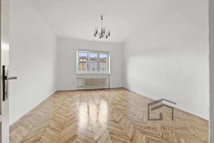 Prodej bytu 3+1, Praha - Žižkov, Biskupcova, 87 m2