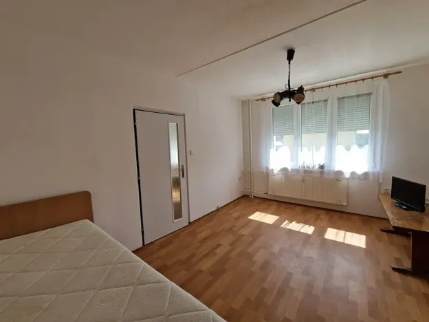 Pronájem bytu 2+kk, Praha - Kamýk, Zvolská, 36 m2