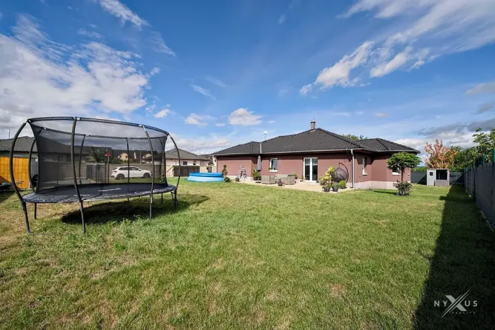 Prodej rodinného domu, Postřižín, Lišková, 150 m2