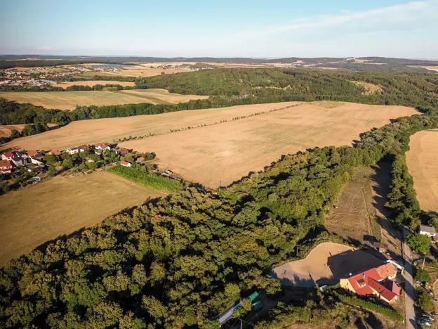Prodej pozemku pro bydlení, Lukovany, 3932 m2