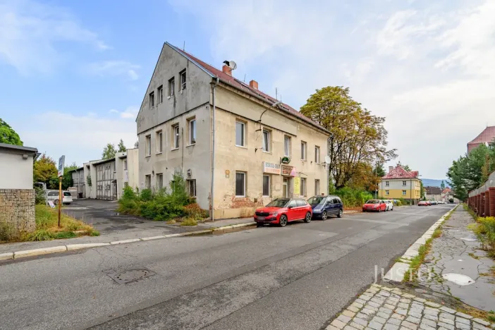 Prodej obchodního prostoru, Liberec - Liberec III-Jeřáb, Americká, 142 m2