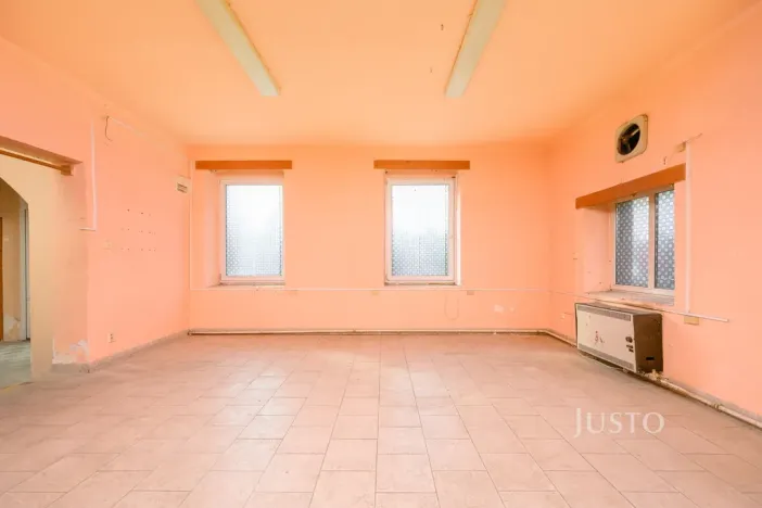 Prodej obchodního prostoru, Liberec - Liberec III-Jeřáb, Americká, 142 m2