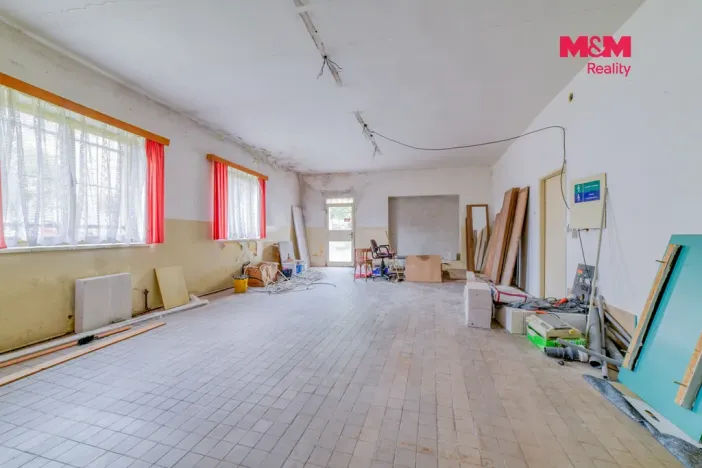 Prodej obchodního prostoru, Aš, Nádražní, 94 m2