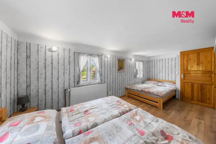 Prodej chalupy, Arnoltice, 168 m2