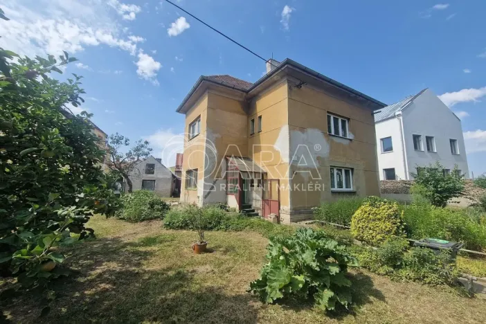 Prodej rodinného domu, Kněževes, Nová Čtvrť, 185 m2