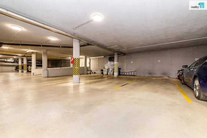 Pronájem kanceláře, Praha - Vršovice, Smolenská, 46 m2