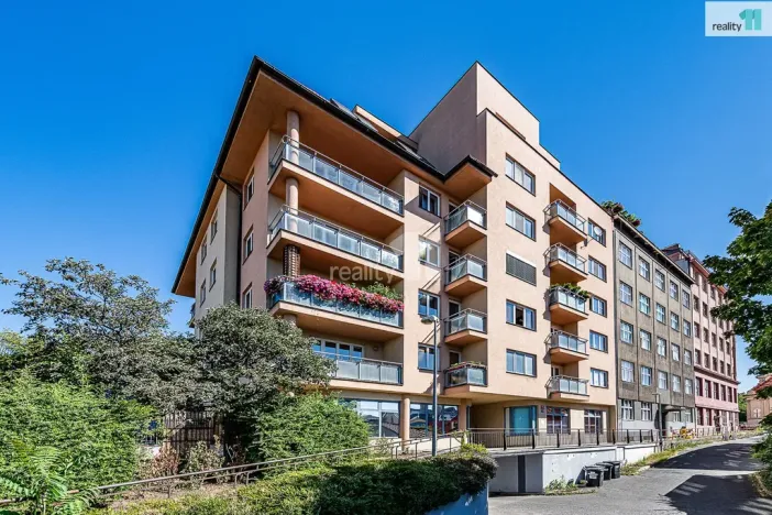 Pronájem kanceláře, Praha - Vršovice, Smolenská, 46 m2
