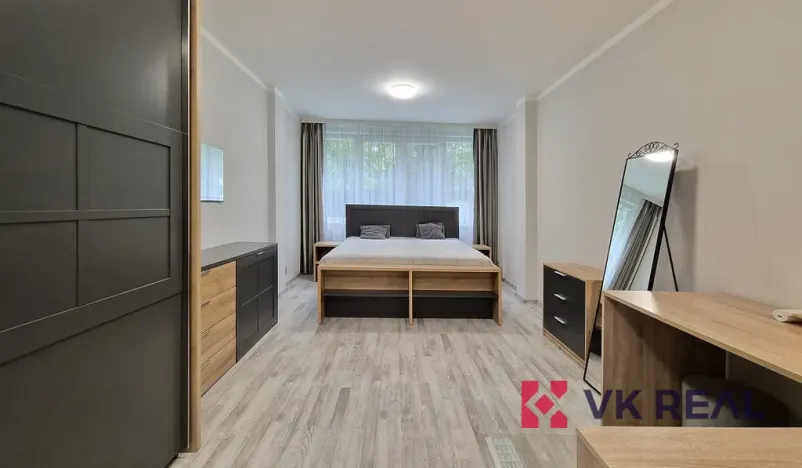 Pronájem bytu 2+kk, Praha - Vokovice, Lužná, 70 m2