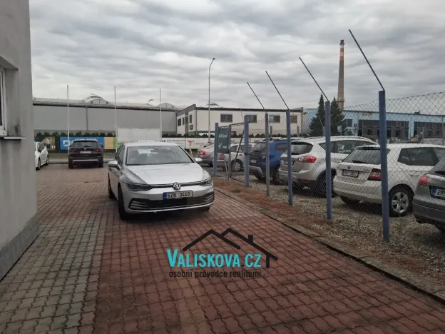 Pronájem výrobních prostor, Kroměříž, 80 m2