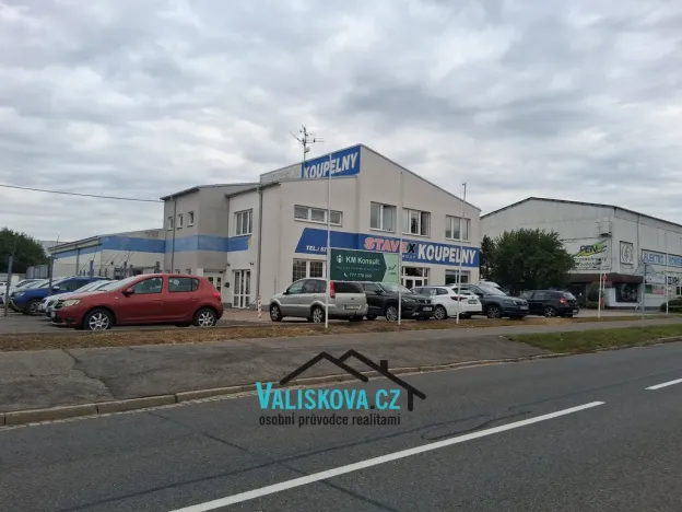Pronájem výrobních prostor, Kroměříž, 80 m2