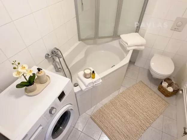 Prodej bytu 2+kk, České Budějovice, Jírovcova, 77 m2