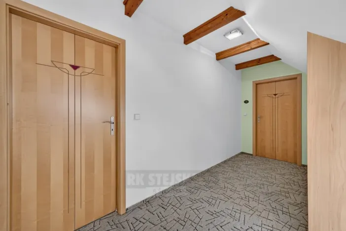 Prodej rodinného domu, Dubné, 438 m2