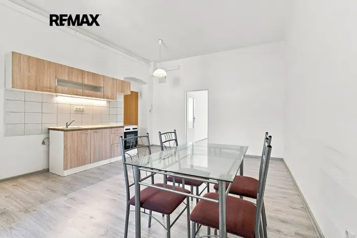 Pronájem bytu 2+kk, Plzeň, Skvrňanská, 50 m2