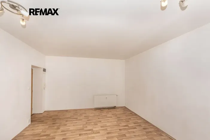 Pronájem bytu 1+kk, Plzeň, Skvrňanská, 38 m2