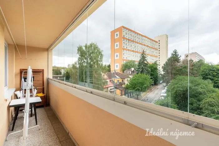 Pronájem bytu 1+kk, Praha - Krč, V Štíhlách, 34 m2