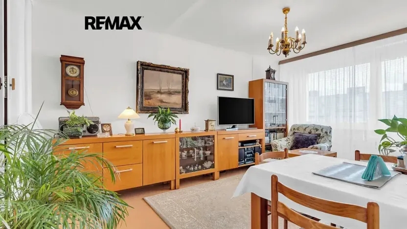 Prodej bytu 2+kk, Praha - Horní Měcholupy, Neapolská, 43 m2