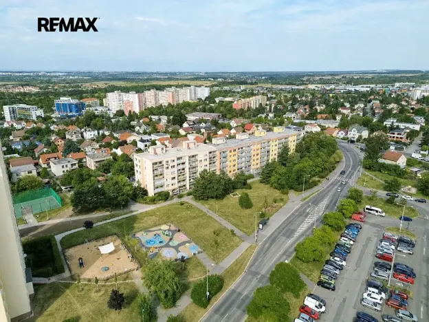 Prodej bytu 2+kk, Praha - Horní Měcholupy, Neapolská, 43 m2