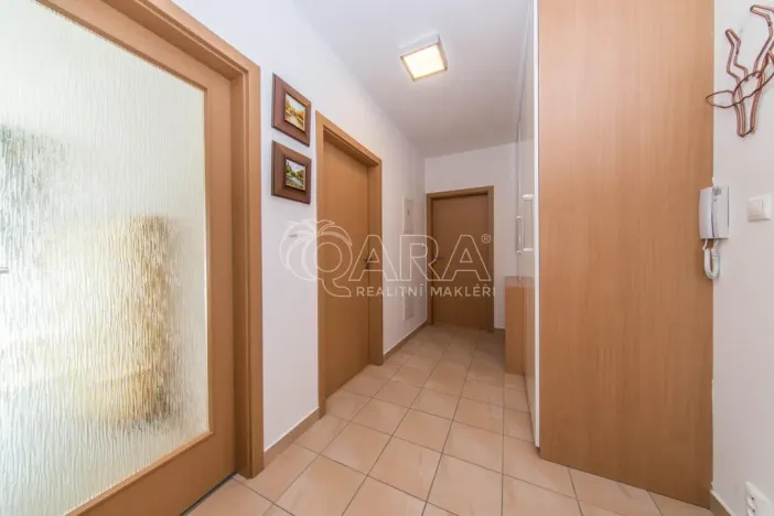Pronájem bytu 3+kk, Hradec Králové - Nový Hradec Králové, Rybova, 74 m2