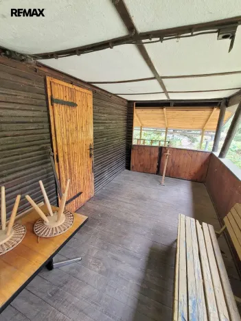 Prodej chaty, Jesenice, U Velkého rybníka, 60 m2