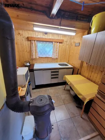 Prodej chaty, Jesenice, U Velkého rybníka, 60 m2