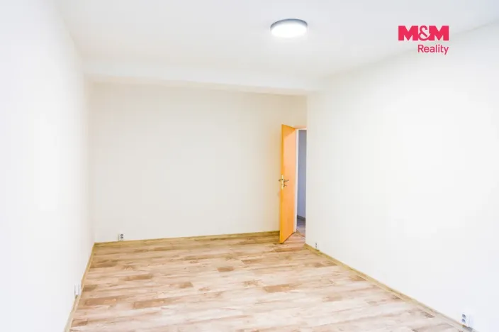 Prodej bytu 2+1, Třinec - Lyžbice, Máchova, 54 m2