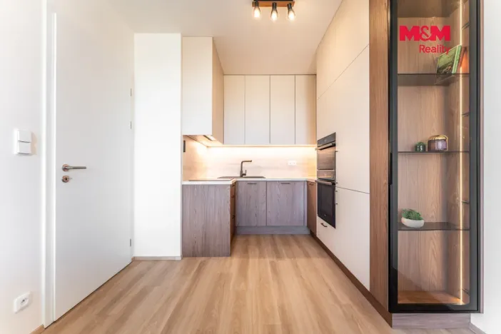 Pronájem bytu 3+kk, Praha, Thomasova, 59 m2