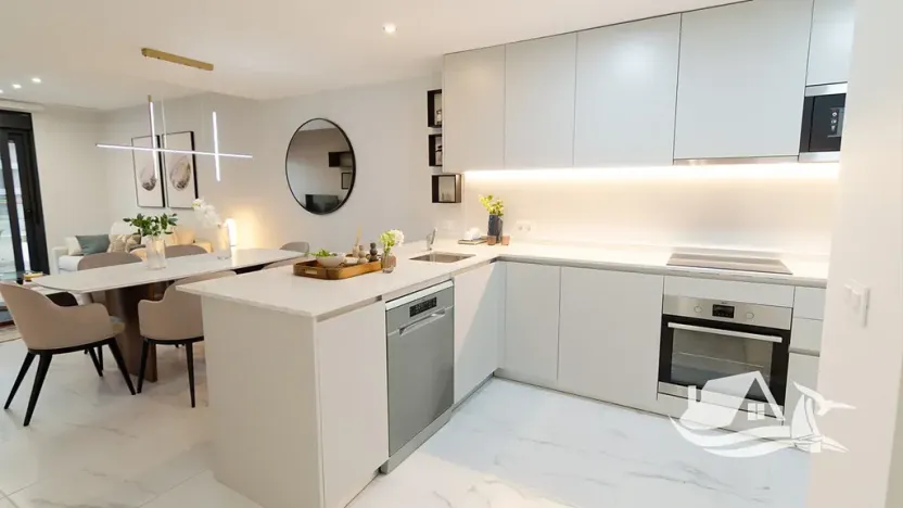Prodej bytu 3+kk, Torrevieja, Španělsko, 88 m2