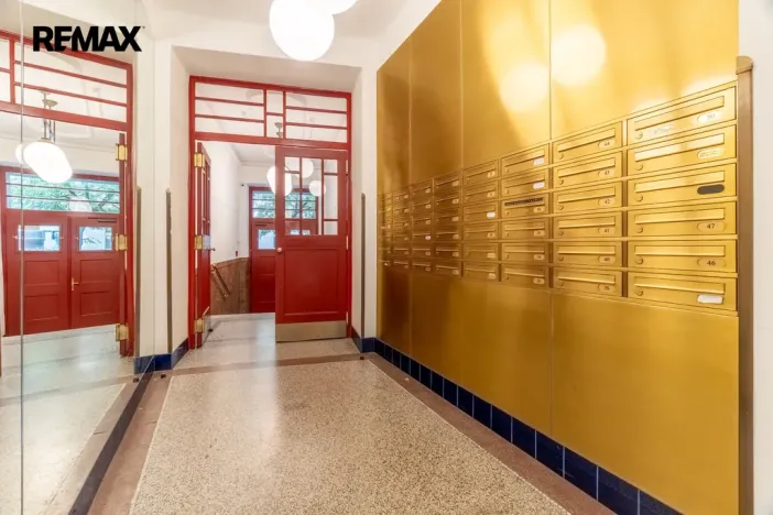 Pronájem bytu 1+kk, Praha - Vinohrady, Lucemburská, 25 m2