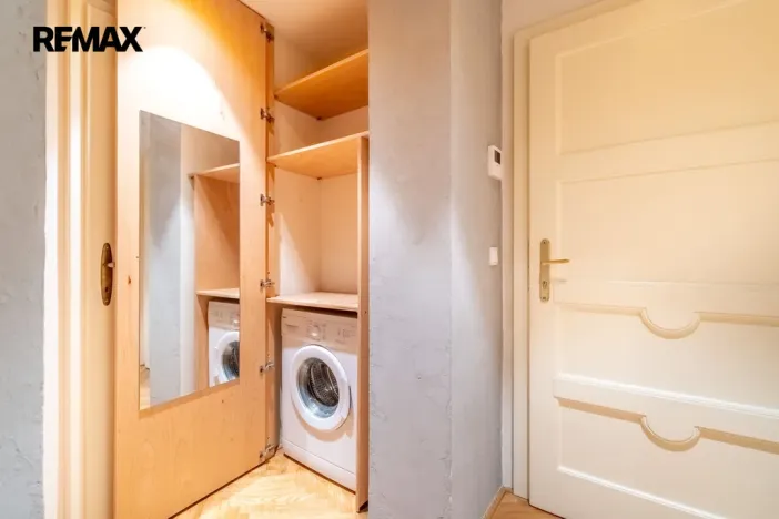 Pronájem bytu 1+kk, Praha - Vinohrady, Lucemburská, 25 m2