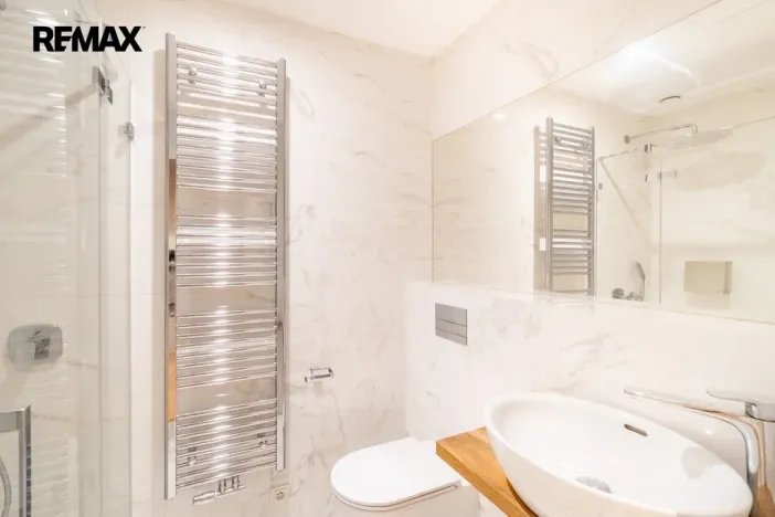 Pronájem bytu 1+kk, Praha - Vinohrady, Lucemburská, 25 m2